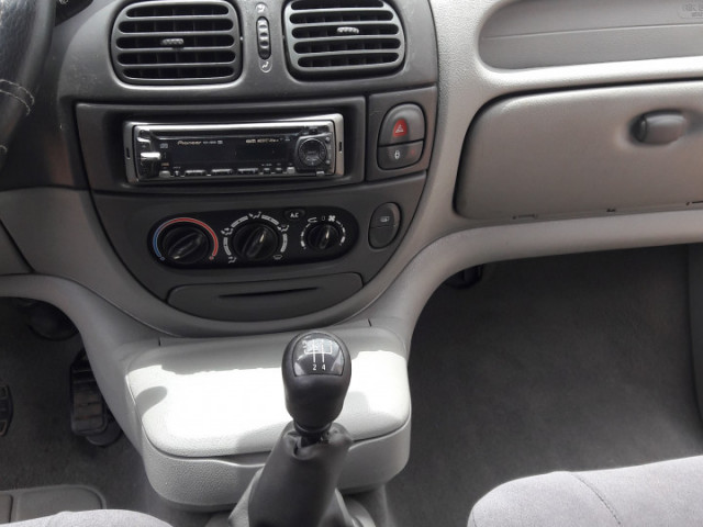 Renault Scenic, Carros, Bissau