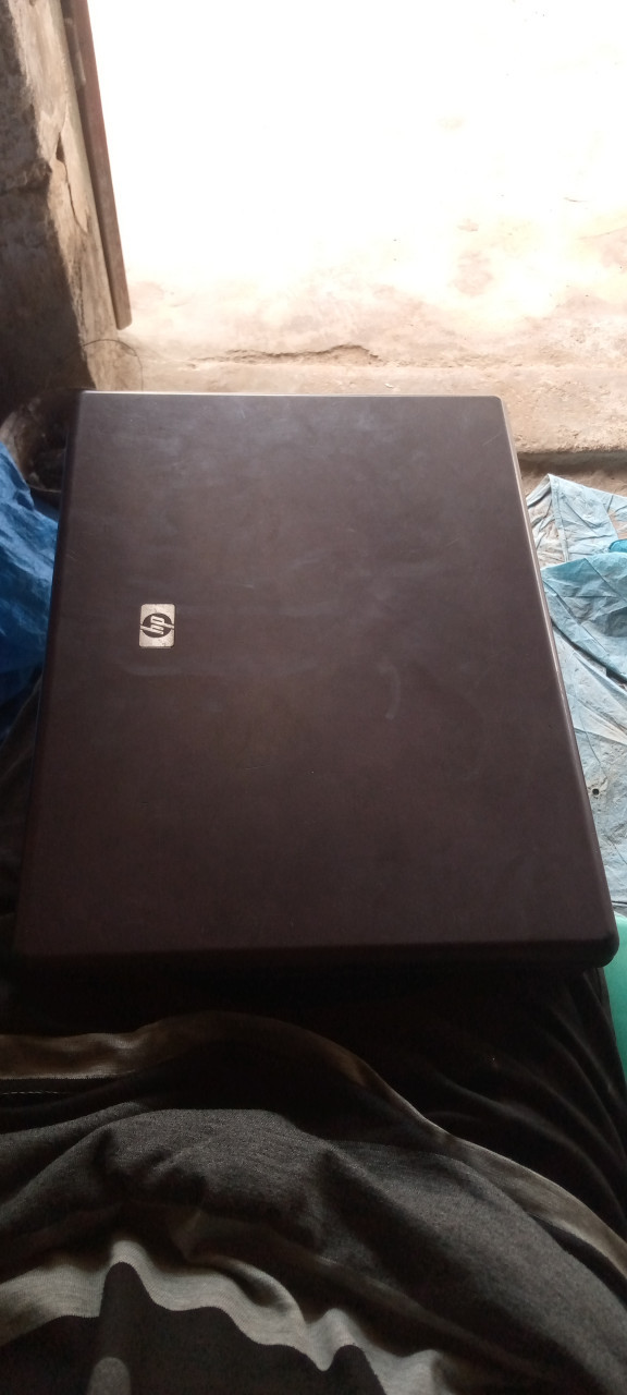 Laptop HP 550, Computadores - Laptops, Gabú