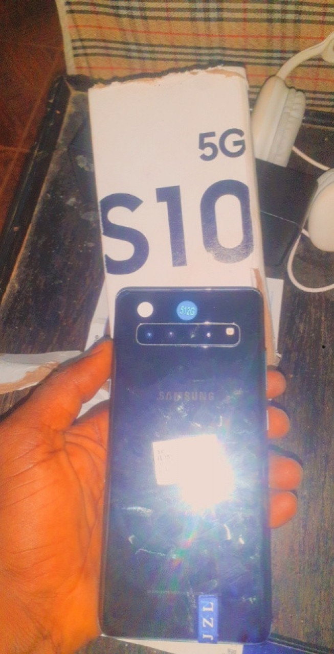 Samsung Galaxy S10, Telemóveis, Bissau