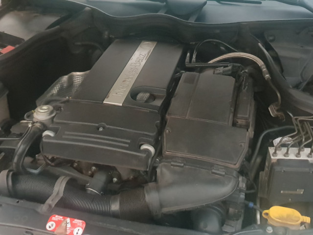 Mercedes-Benz C-Class, Carros, Bissau