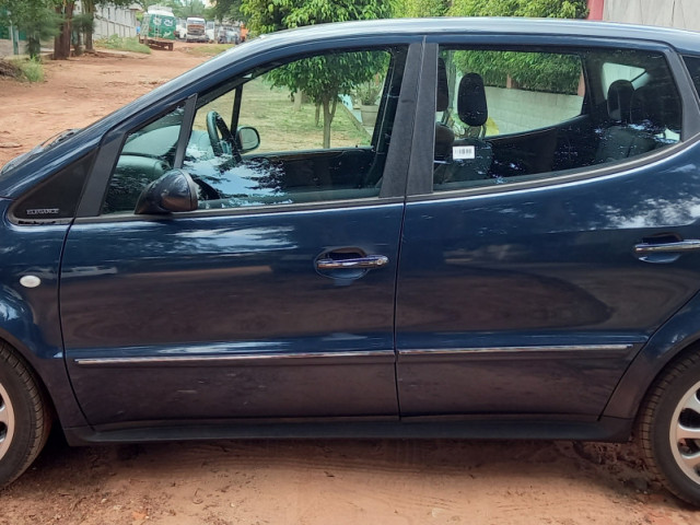 Mercedes-Benz A-Class, Carros, Bissau