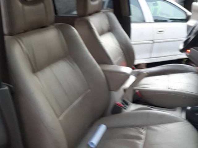 Mitsubishi Pajero, Carros, Bissau