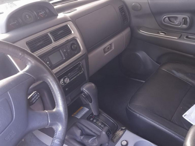 Mitsubishi Pajero, Carros, Bissau