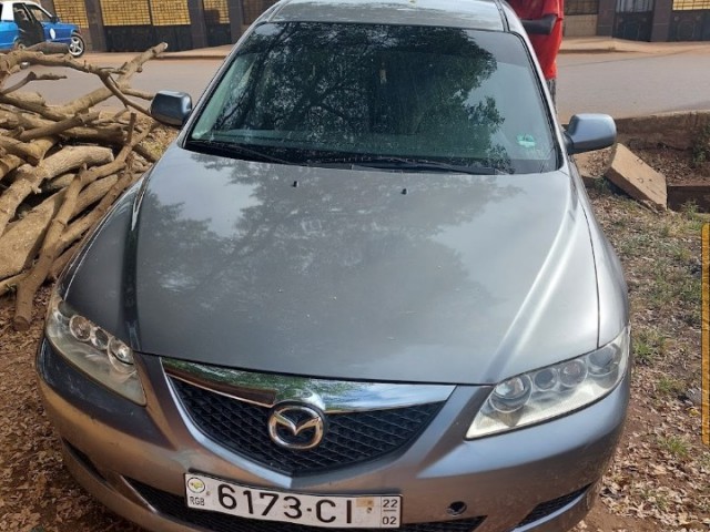 Mazda 6, Carros, Bissau