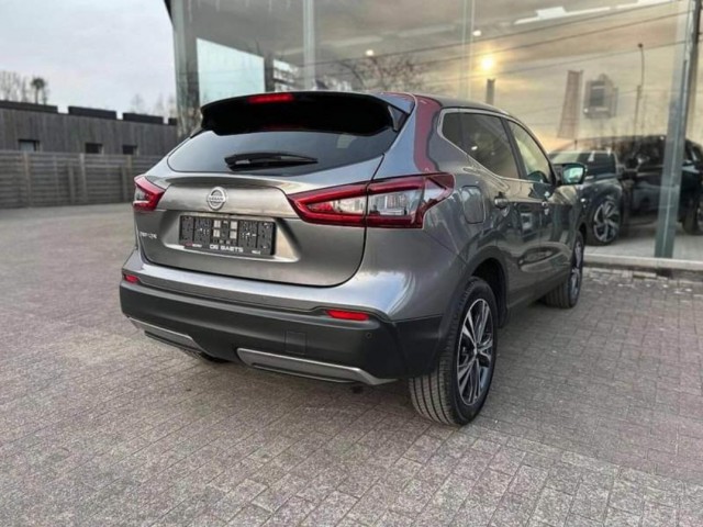 Nissan Qashqai, Carros, Bissau