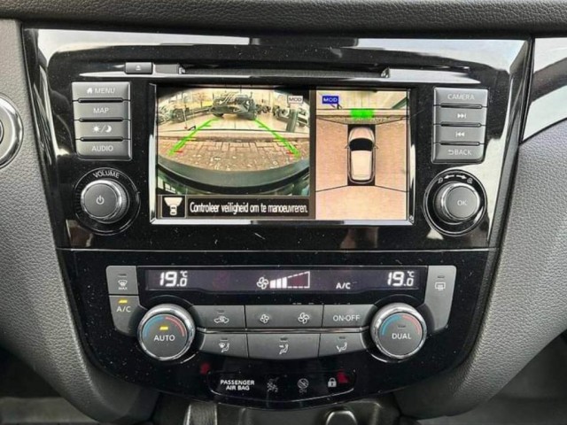 Nissan Qashqai, Carros, Bissau