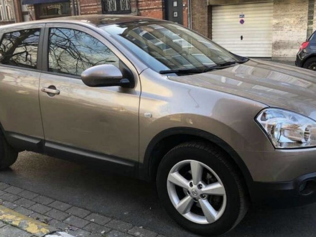 Nissan Qashqai, Carros, Bissau