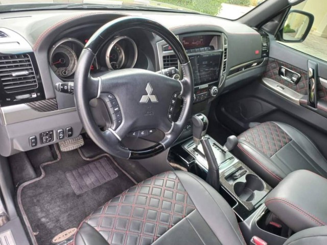 Mitsubishi Pajero, Carros, Bissau