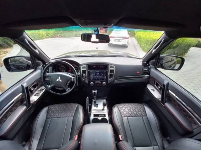 Mitsubishi Pajero, Carros, Bissau