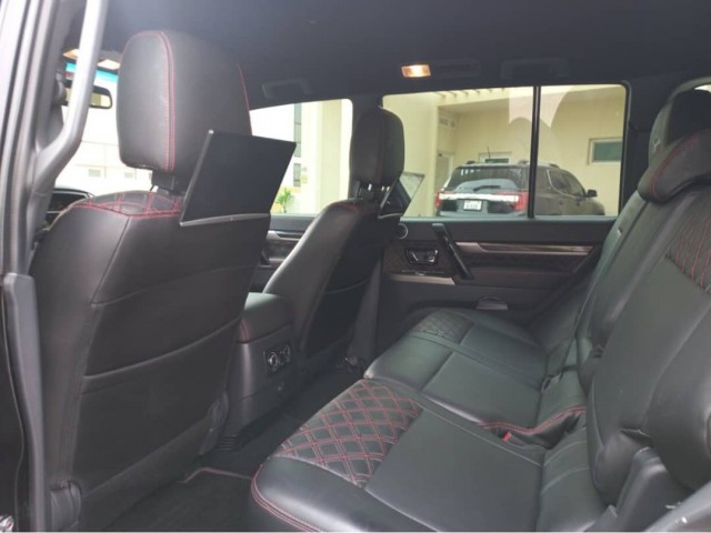 Mitsubishi Pajero, Carros, Bissau