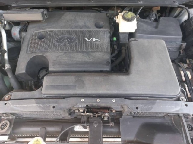 Infiniti JX35, Carros, Bissau