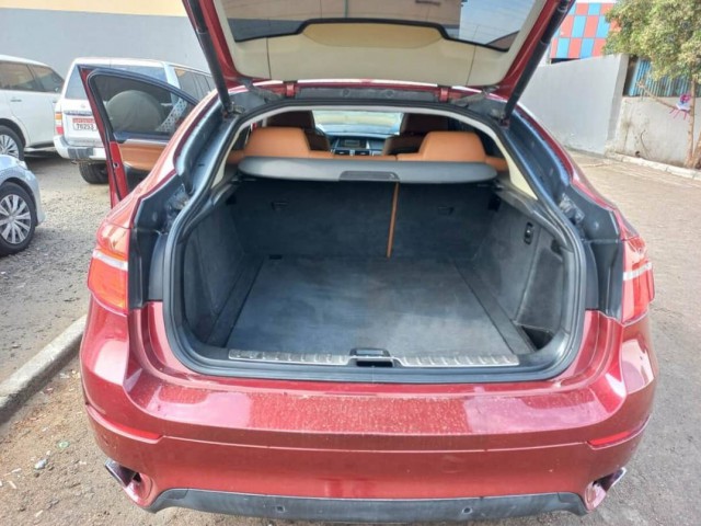BMW X6, Carros, Bissau