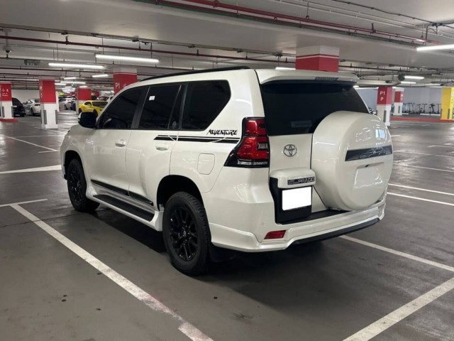Toyota Land Cruiser Prado, Carros, Bissau