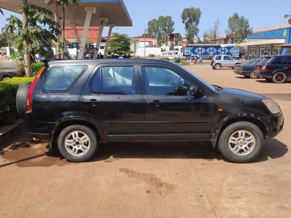 Honda CR-V, Carros, Bissau