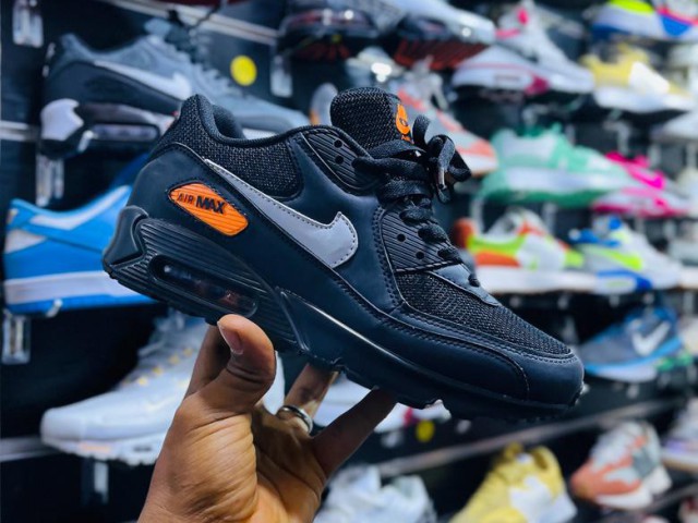 Tenis Nike Air Max, Roupa, Bissau