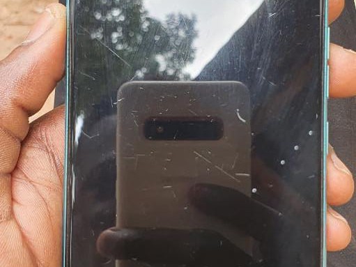 Tecno spark 8, Telemóveis, Bissau