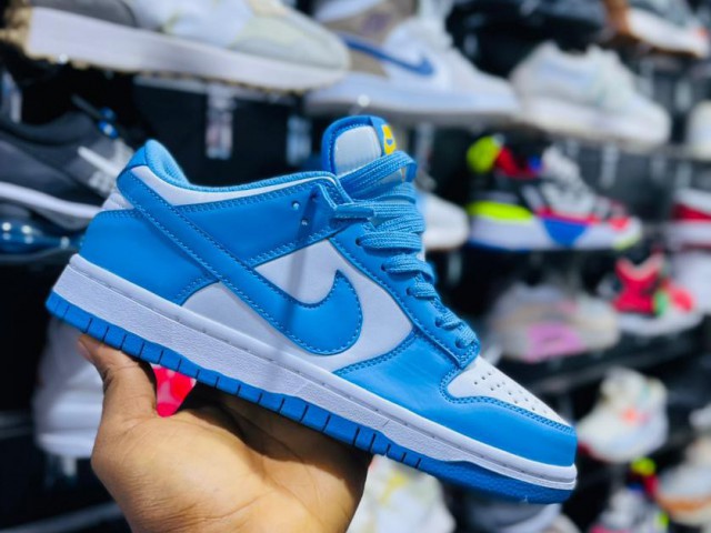 Nike Air Force 1, Calçado, Bissau