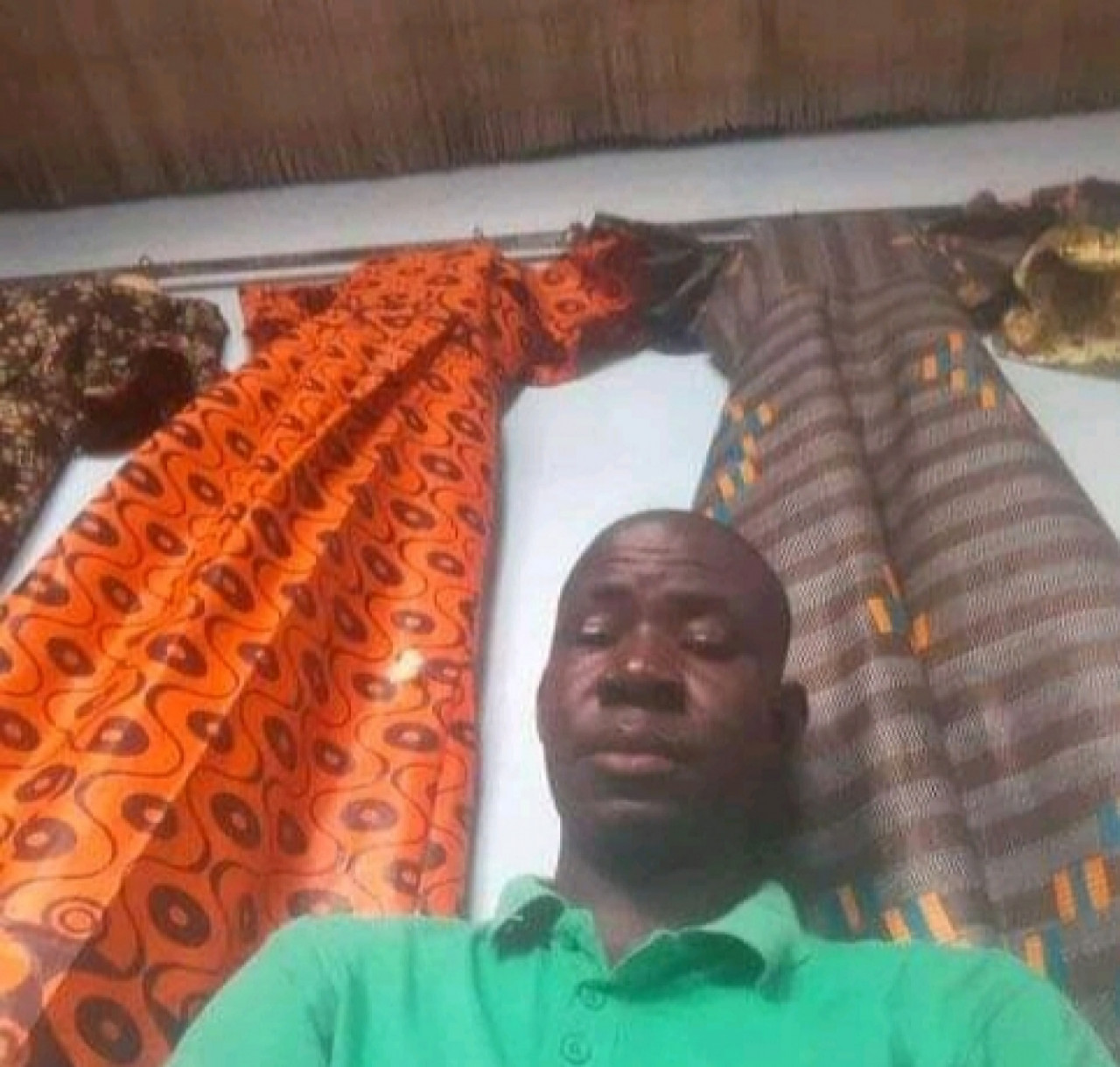 Vistido, Roupa, Bissau
