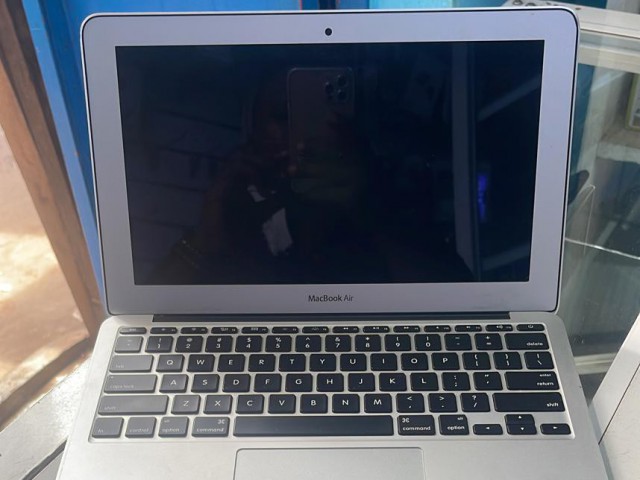 Apple MacBook Air, Computadores - Laptops, Bissau