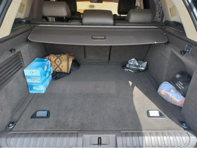 Land Rover Range Rover, Carros, Bissau