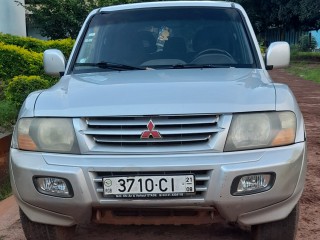 Mitsubishi Pajero, Carros, Bissau