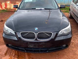 BMW Serie 5, Carros, Bissau