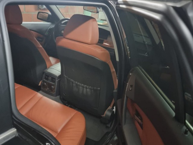 Carro, Camiões - Autocarros, Bissau