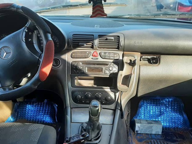 Mercedes-Benz C Class, Carros, Bissau