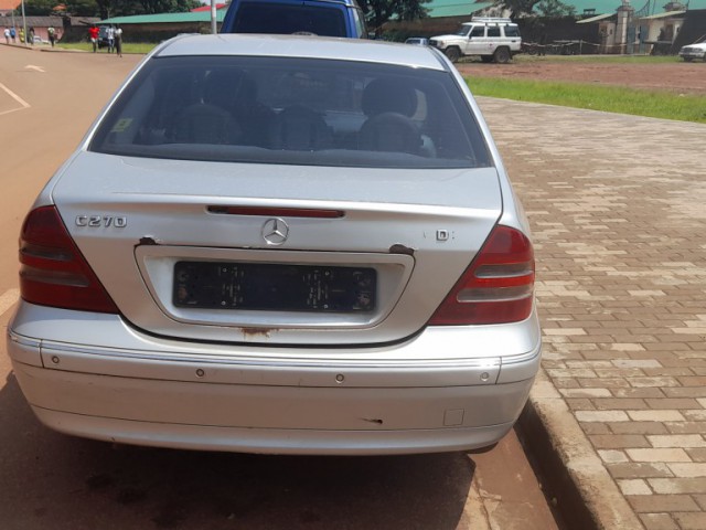 Mercedes-Benz C Class, Carros, Bissau