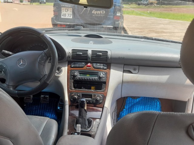 Mercedes-Benz C Class, Carros, Bissau