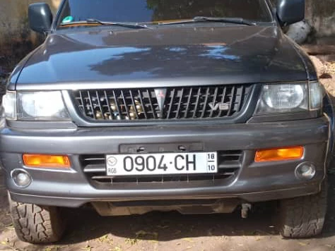 Mitsubishi Pajero, Carros, Bissau