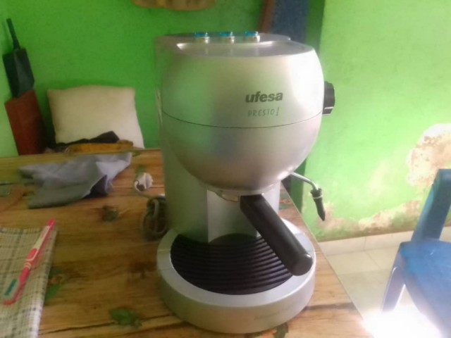 Máquina de café, Cozinha - Banheiro, Bissau