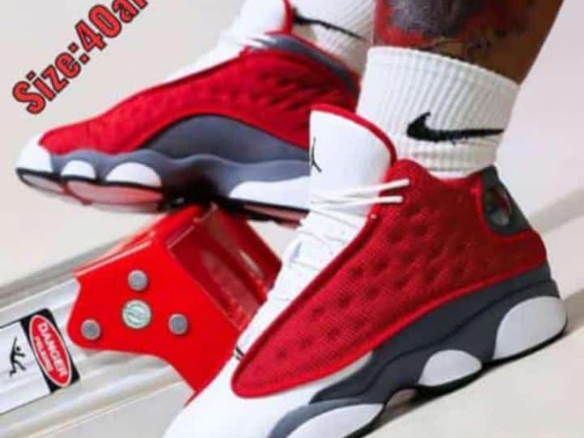 Air Jordan, Calçado, Bissau