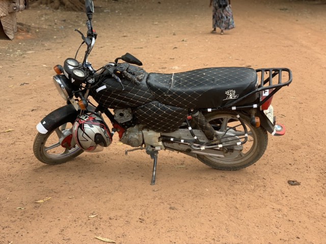 Moto TVS, Motociclos - Scooters, Bissau