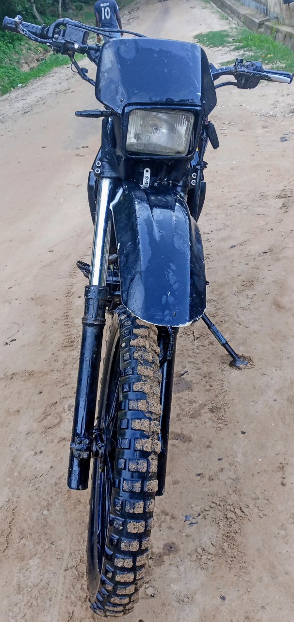 Mota a venda, Motociclos - Scooters, Bissau