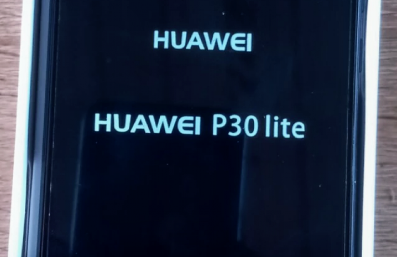 Huawei E220, Telemóveis, Bissau