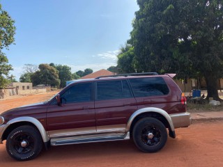 Mitsubishi pajero sport, Carros, Bissau