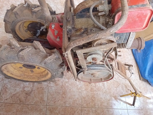 Máquina para lavrar, Equipamento Agrícola, Bissau