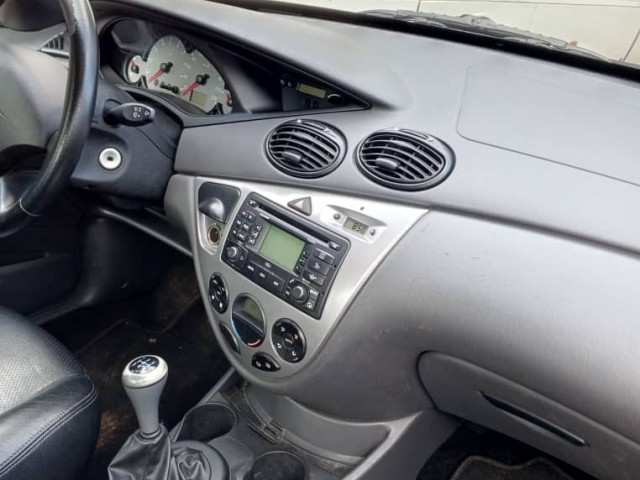 Ford Focus 16.16V, Carros, Bissau