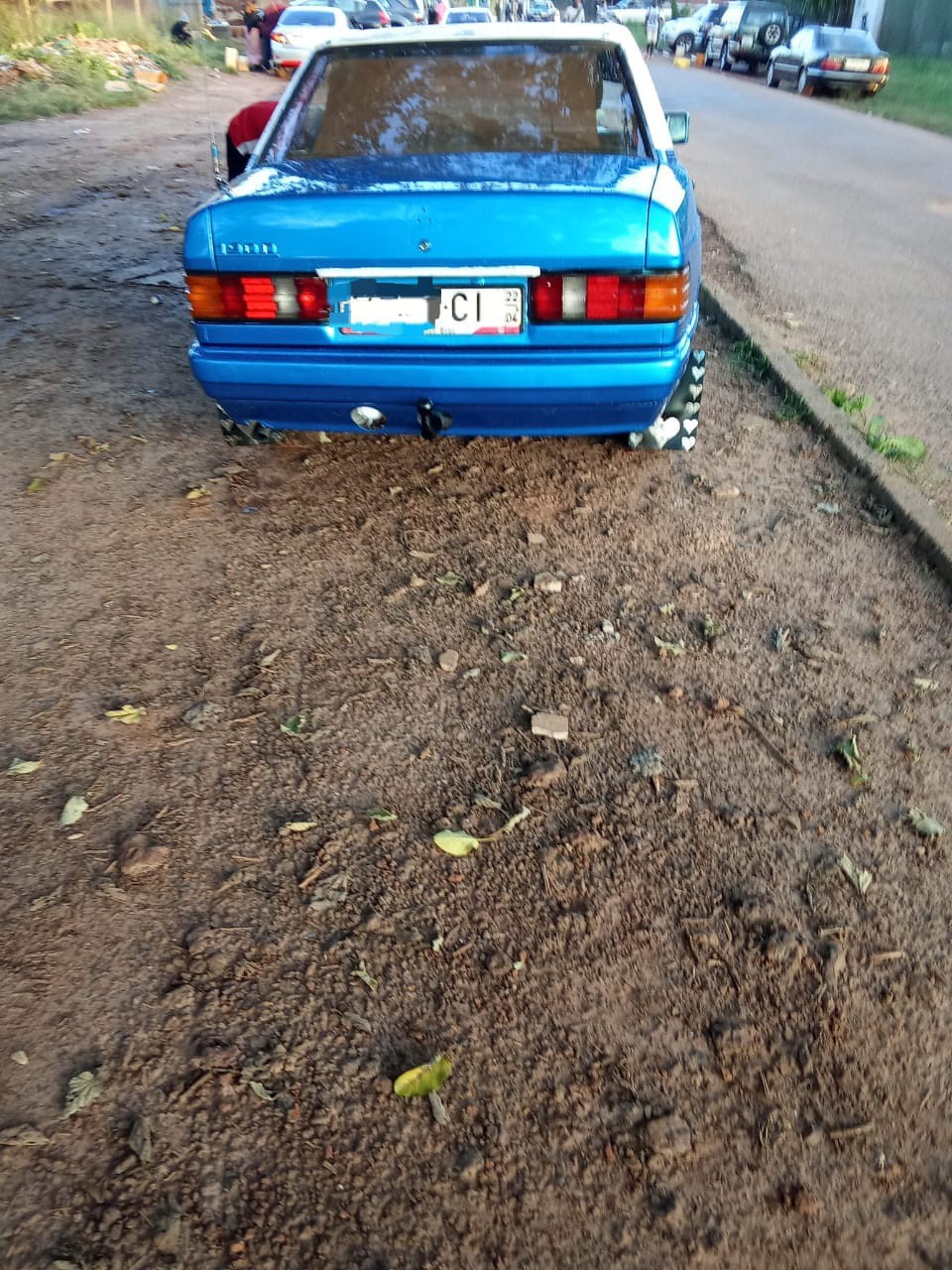 Mercedes-Benz 190 a venda, Carros, Bissau