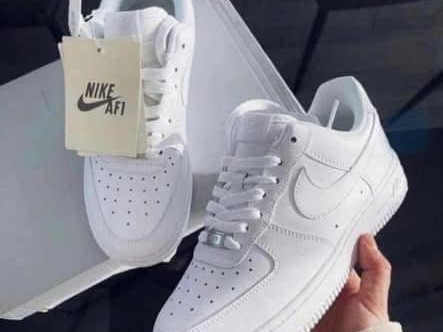 Air force 1, Calçado, Bissau