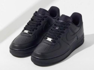 Air force, Calçado, Bissau