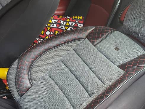 Peugeot 206cc, Carros, Bissau