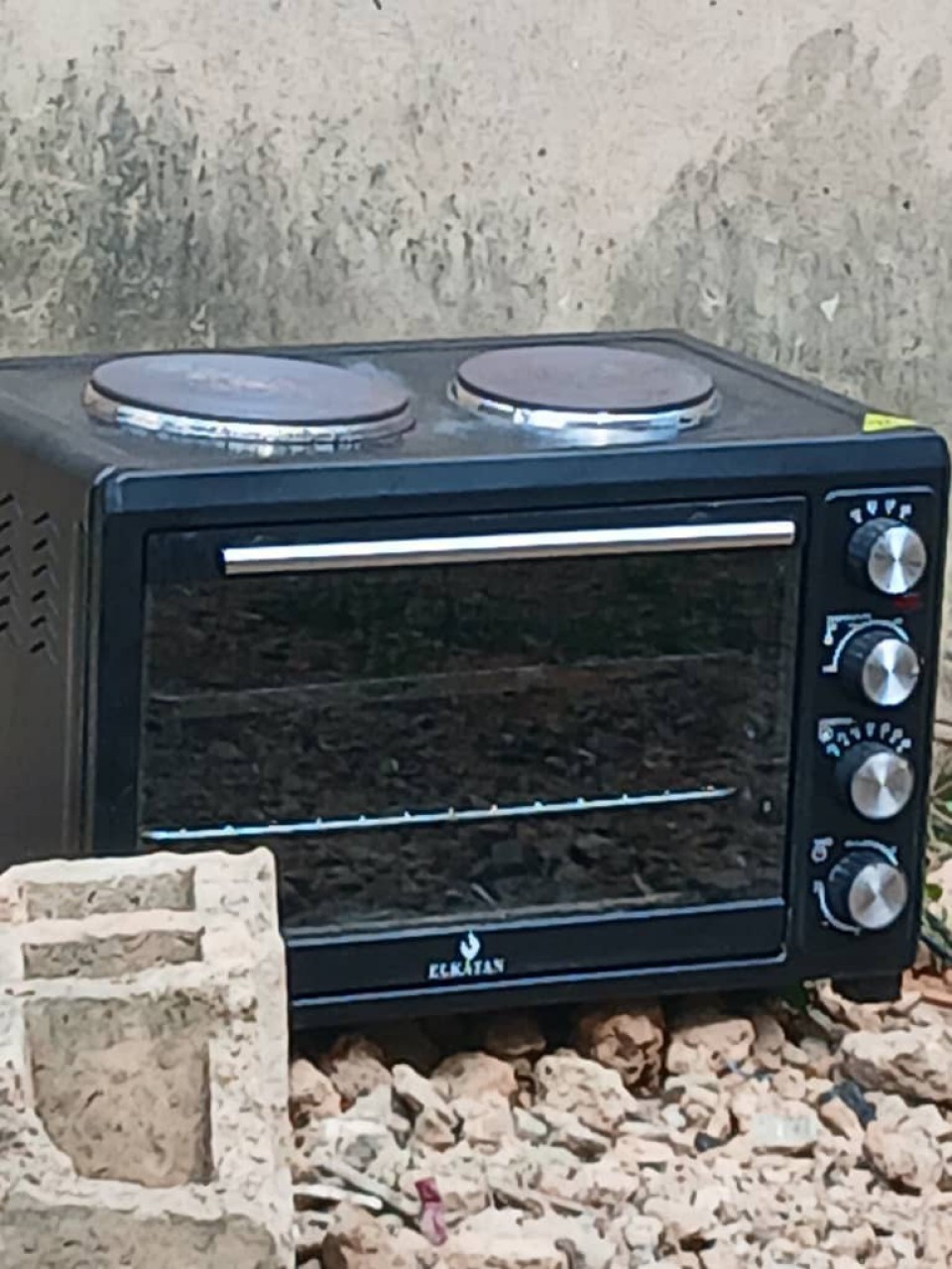 Forno elétrico, Cozinha - Banheiro, Bissau