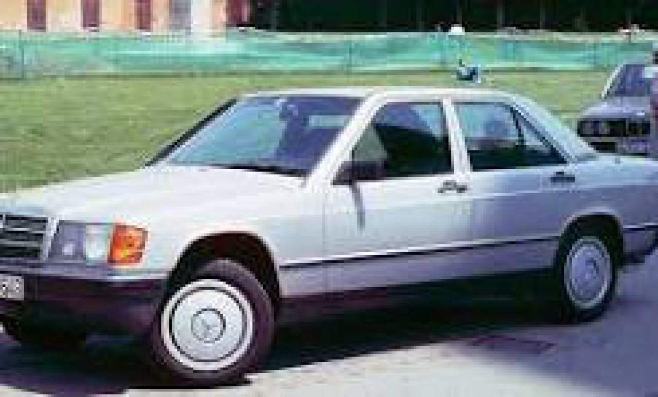 Mercedes 1900; 200; Elegance; Sprinter, Outros Veículos, Bissau