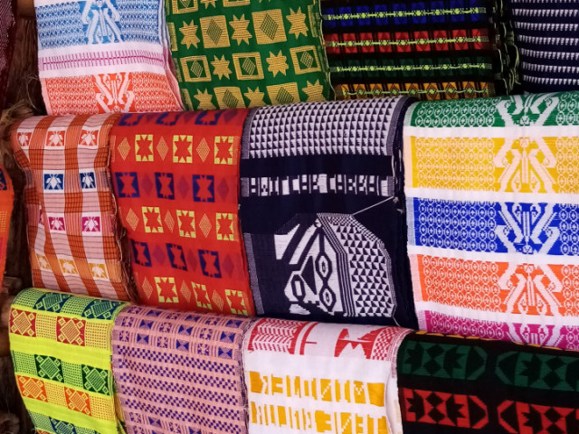 Pano Di Pinti, Roupa, Bissau