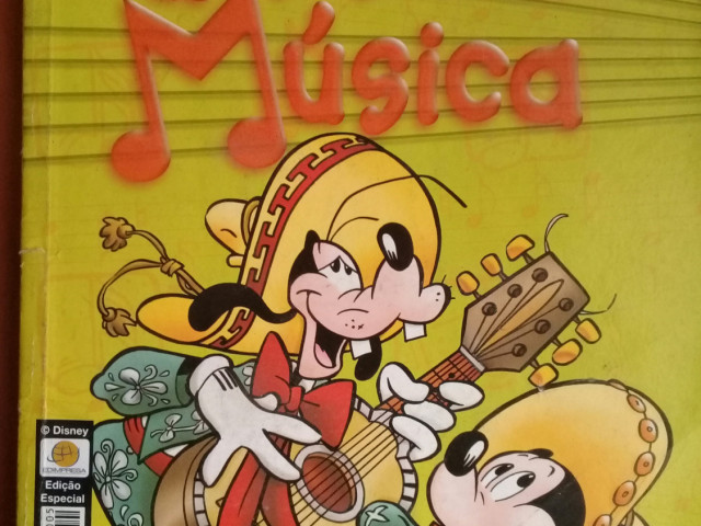 Livros Infantis da Disney, Livros - Filmes - Música, Bissau