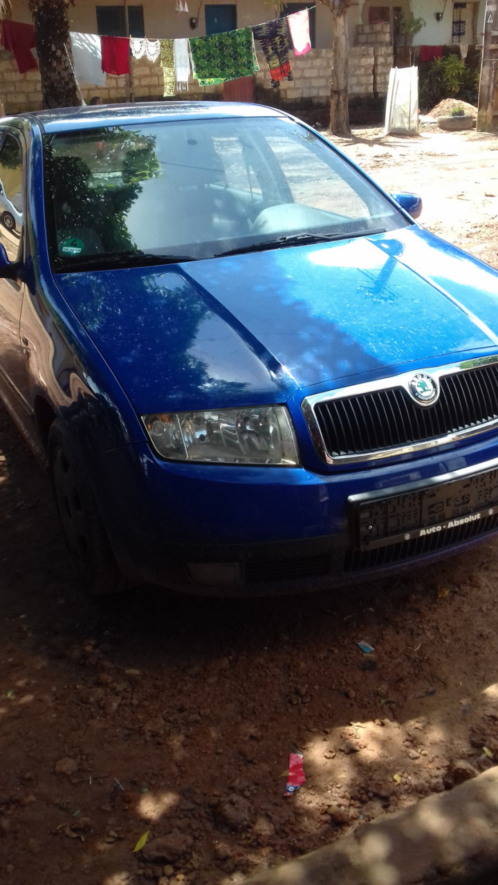 Skoda Fabia, Carros, Bissau