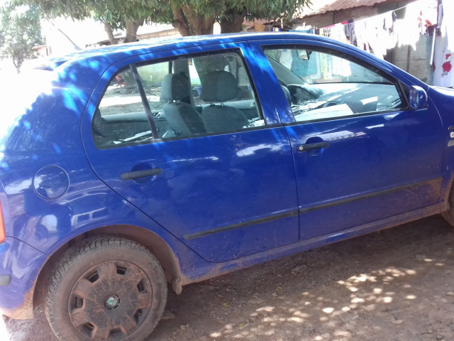 Skoda Fabia, Carros, Bissau