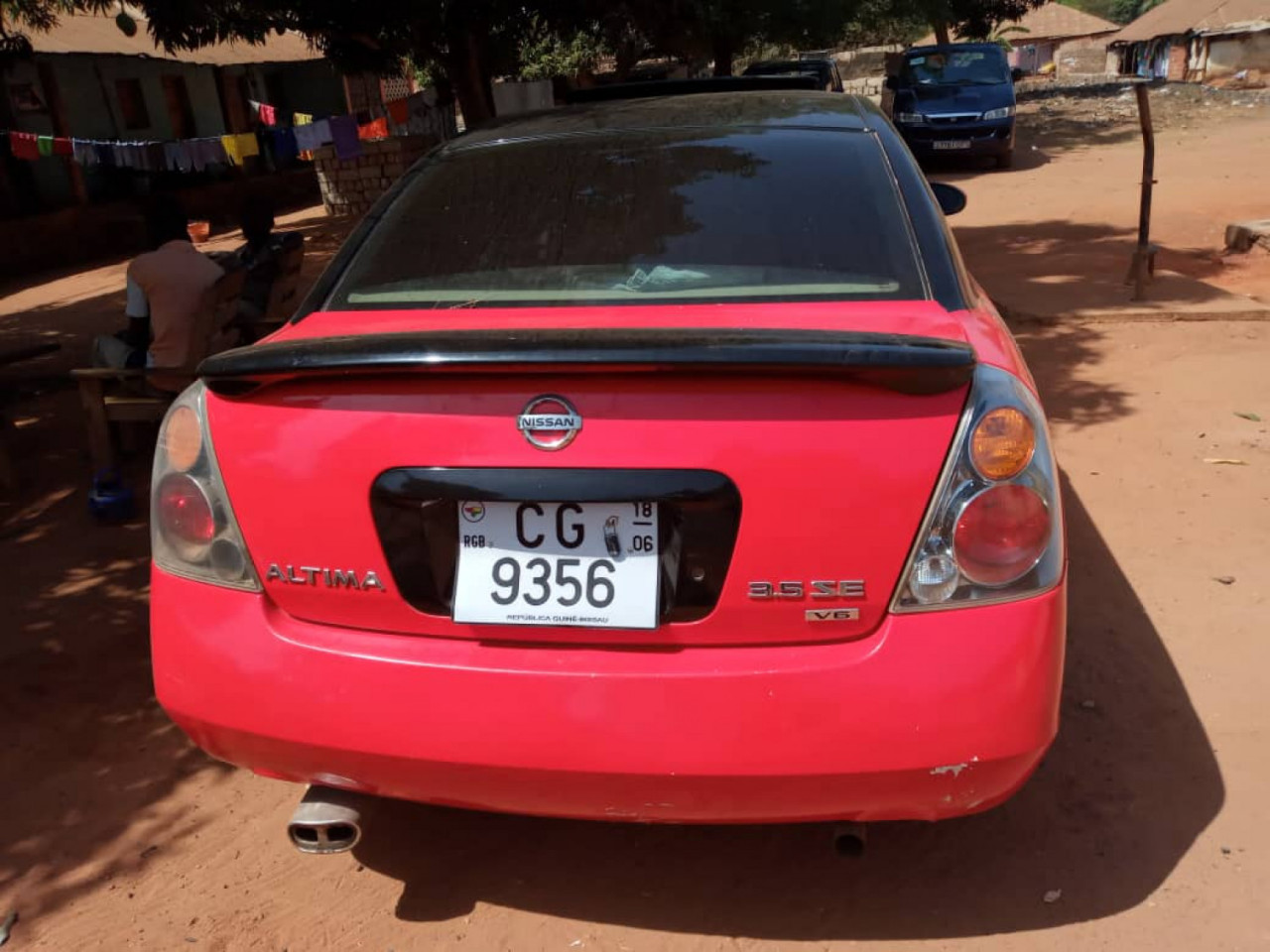 NISSAN ALTIMA, Carros, Bissau
